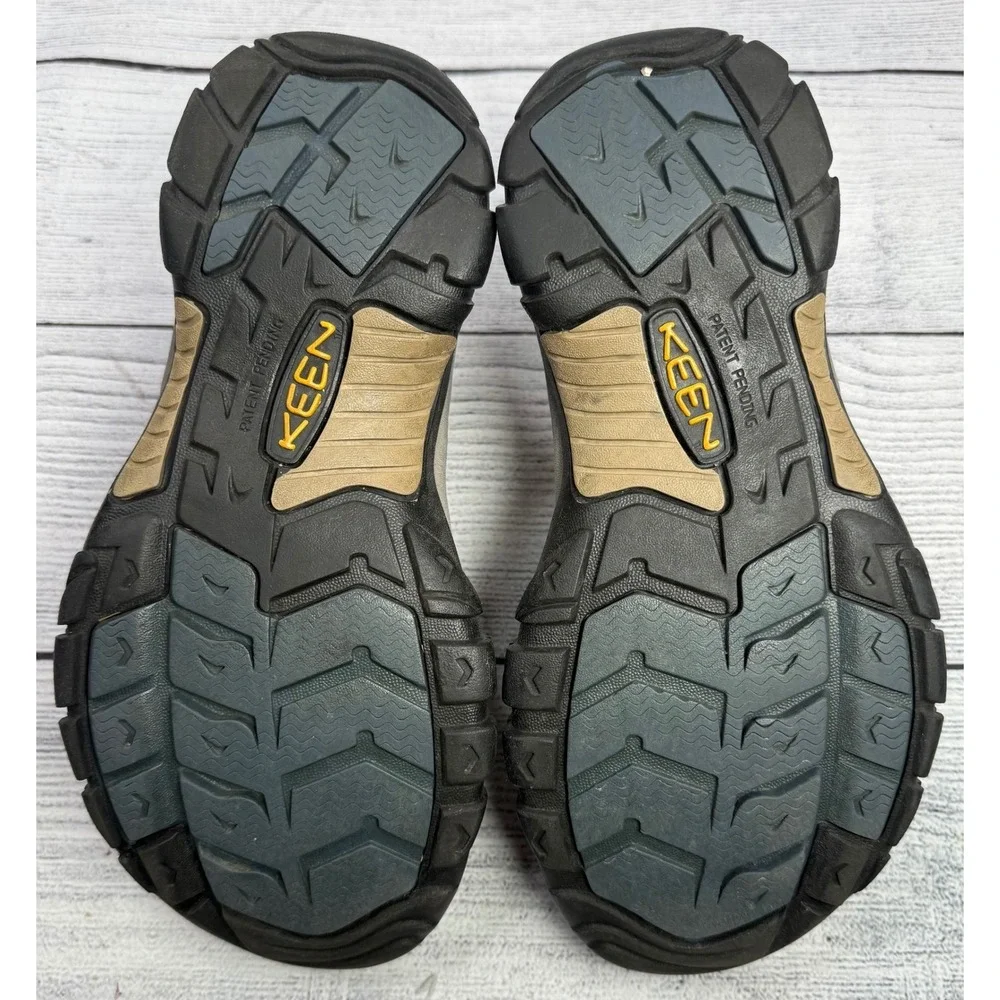 KEEN Newport H2‎ Water Sandals Mens Size 7 Tan Black Yellow Outdoor Sport